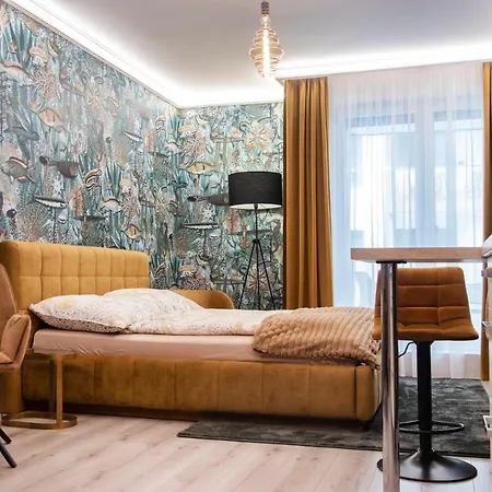 Grand Apartment